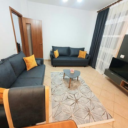 Apartment Me Qera Lungomare Vlore Medem1 Экстерьер фото