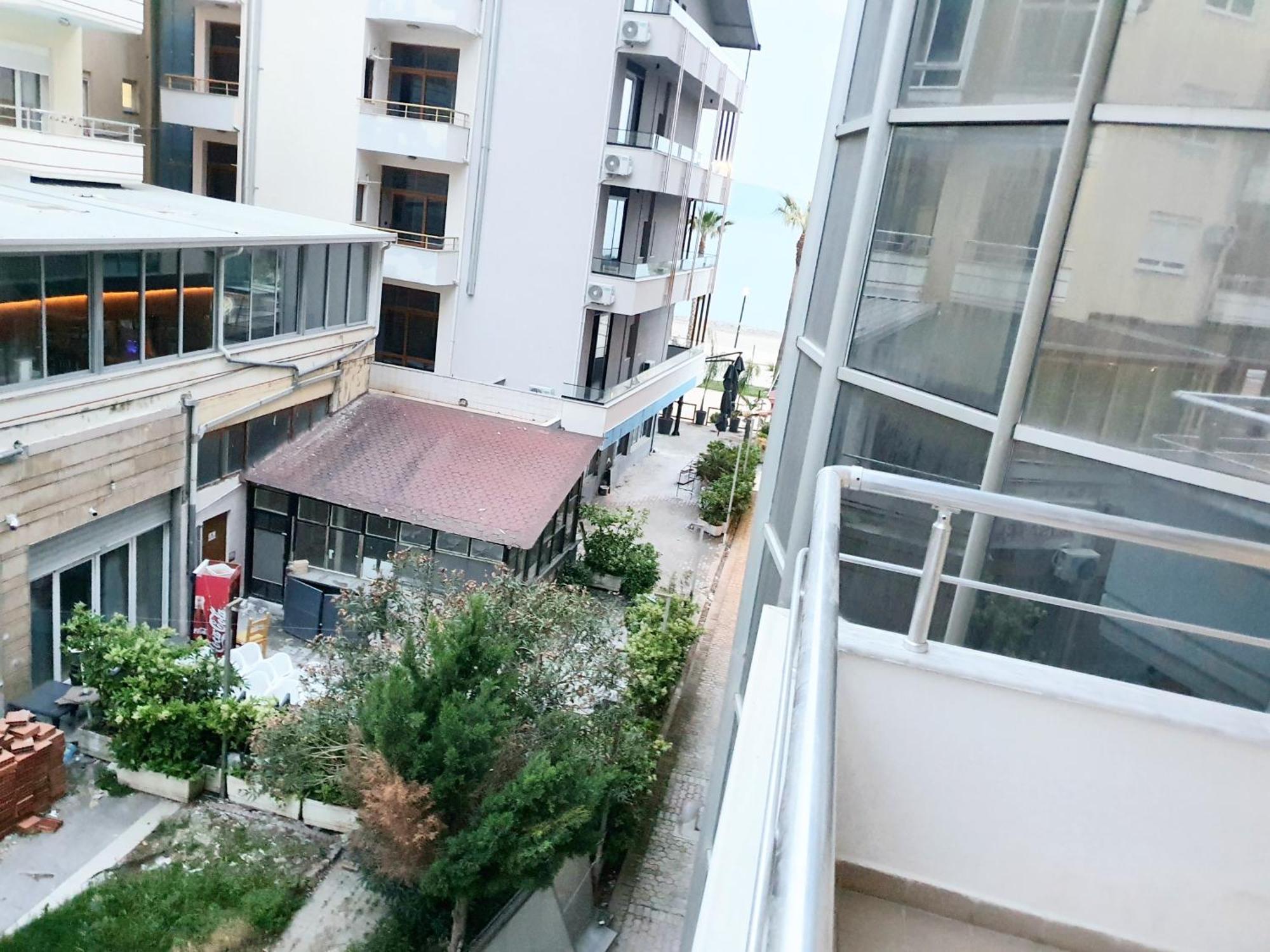 Apartment Me Qera Lungomare Vlore Medem1 Экстерьер фото