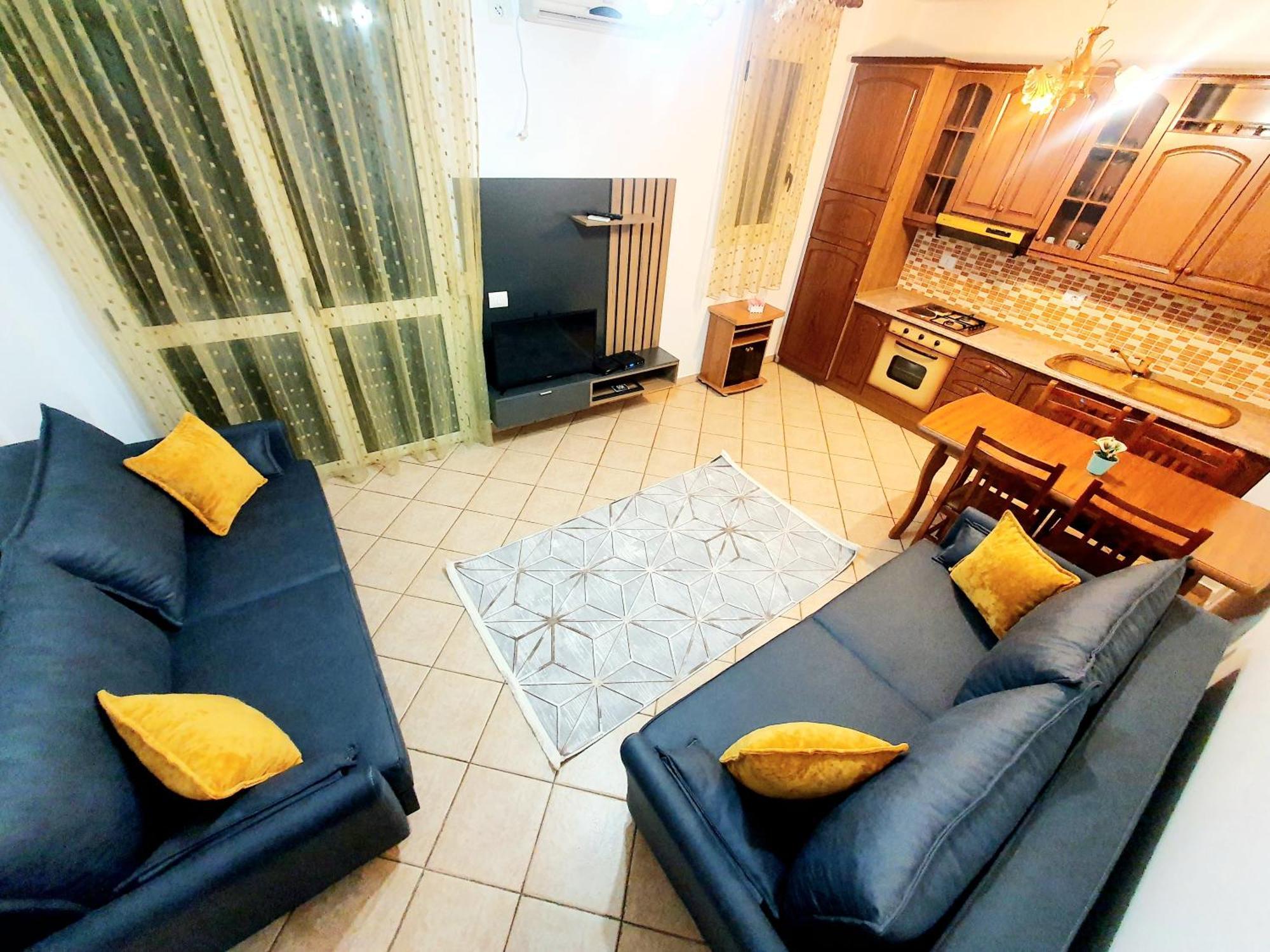 Apartment Me Qera Lungomare Vlore Medem1 Экстерьер фото